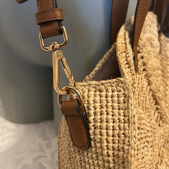 Lauren Conrad Large Boho Cookie Raffia Straw Purse, 14 Inches Round - Picture 4 of 12